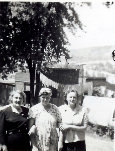 Bobarsky, Anna, Rosa and Patsy Petravage